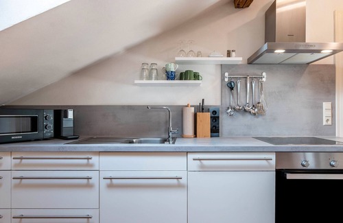 Bad Rappenau Apartment | Studio 'Fuchsbau' with Shared Garden and Wi-Fi