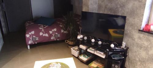 Frasnes-Lez-Anvaing House | Guest Rated 9/10 at Studio gîte Eul Cat Huant