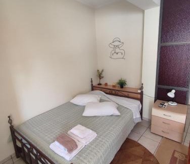 Soufli Apartment | Pet-Friendly Studio GIANNIS: Rated 9/10 for Comfort