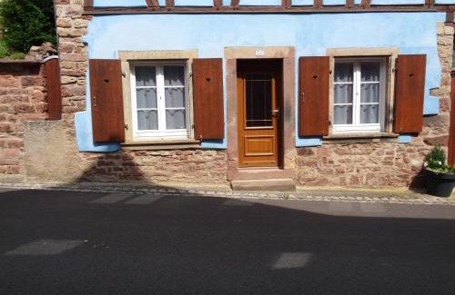 Ottrott Apartment | Highly Rated Studio Gite Fischer Ottrott with Restaurant