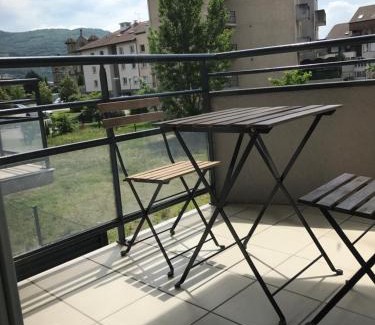 Saint-Martin-d'Heres Apartment | Cozy Studio Near Grenoble Universités, Pet Friendly Stay