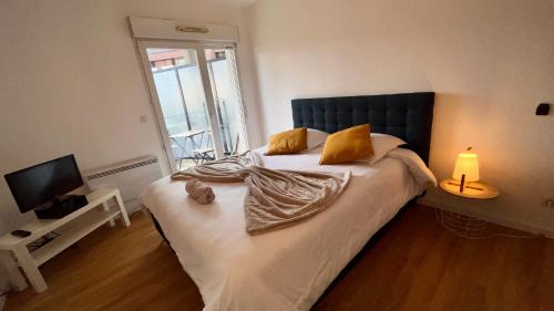 Saint-Martin-d'Heres Apartment | Cozy Studio Near Grenoble Universités, Pet Friendly Stay