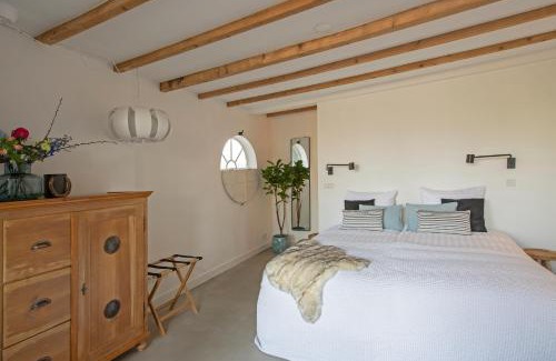 Cruquius Apartment | Family-Friendly Studio Haarlemenmeer with Top Guest Ratings