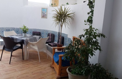 Eastern Hammamet Apartment | Pet-Friendly Studio in Hammamet with Oceanfront Views