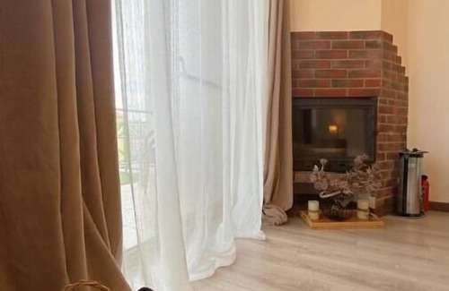 Calea Sever Bocu Apartment | Family-Friendly Retreat at Studio HC for Unforgettable Stays