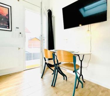 Chapareillan Apartment | Ideal Studio for Professionals and Weddings with Free Parking