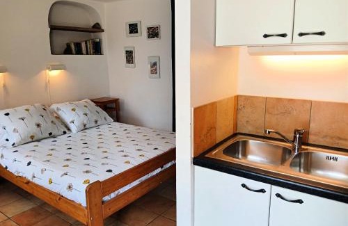 Castellane Apartment | Family-Friendly Retreat at Chasteuil Locations Studio