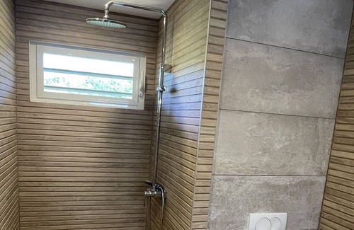 Cul de Sac Apartment | Studio Iguana