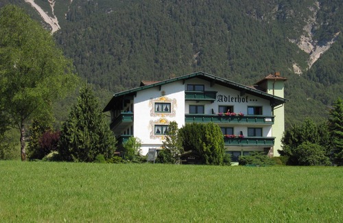 Wildermieming Apartment | Inviting Studio Retreat in a Traditional Country House