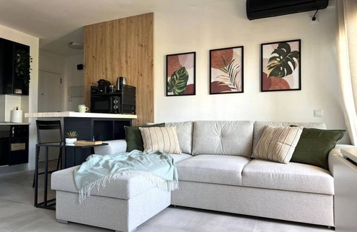 Aguadulce Apartment | Studio in Aguadulce with Sea Views & Pool