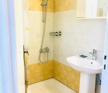 Roda Apartment | Cozy Studio in Banos with Shared Pool Access