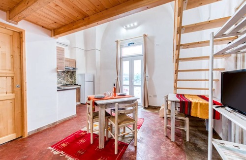 Merine Apartment | Studio in country cottage Giardino Aiarella