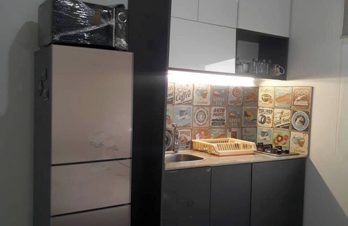 Dbayeh Apartment | Cozy Studio in Dbayeh with Kitchen and Pet-Friendly Amenities