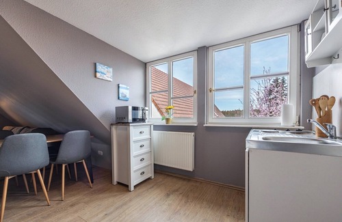 Muritz Apartment | Cozy Studio Stay in Buchholz by Lake Müritz