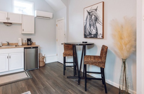 Saugatuck Apartment | Cozy Studio in Downtown: Haven Suites with Ocean Views