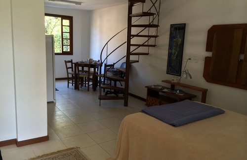 Porto da Lagoa Apartment | Idyllic Studio in Lagoa with Forest Views & Pool Access
