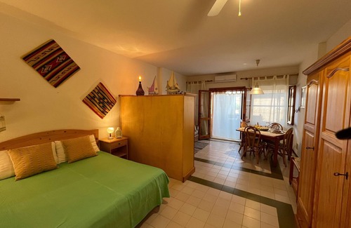 Lu Bagnu Resort | Relaxing Studio at Residence La Perla Del Mare with Pool