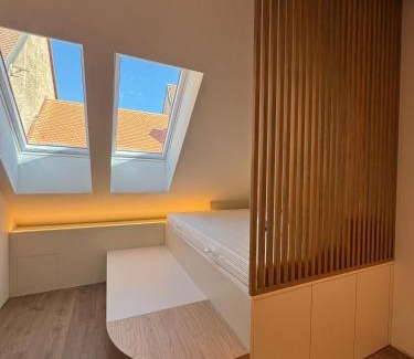 Neuchatel Apartment | Studio in the center of Neuchâtel Serenity