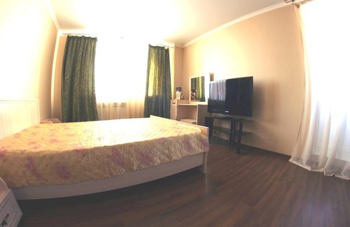 Tsentralnyy okrug Apartment | Guest Rated 10/10: Studio in the Center VLKSM 13