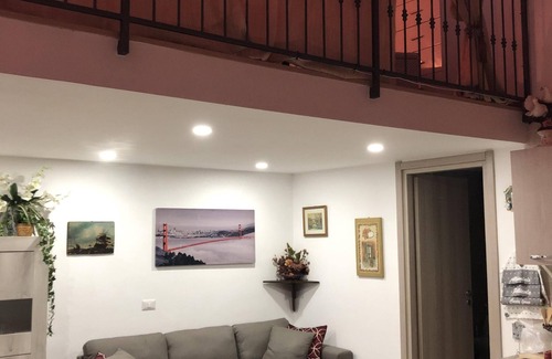 Torre Annunziata Apartment | Historic Studio with Ocean View in Torre Annunziata