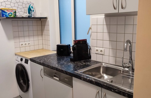 Hernals Apartment | Cozy Studio in Wien-Hernals with Breakfast & Family-Friendly Options