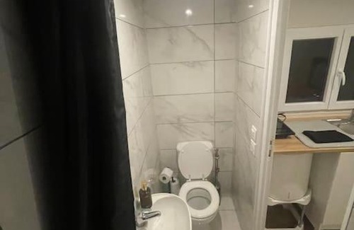 Arnouville Apartment | Independent Studio Near CDG, Paris & Disney Attractions
