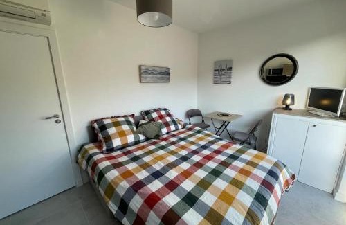 Aubagne Apartment | Independent Studio with Pool & Garden in City Center