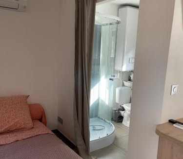 Restinclieres Apartment | Cozy Studio with Pool and Summer Terrace Awaits You