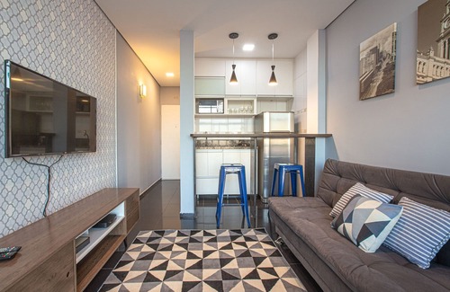 Republica House | Studio Industrial Overlooking SP - Ed. Copan