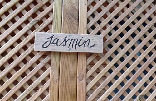 Balma Apartment | Cozy Studio Jasmin & Jardin for Up to 2 Guests