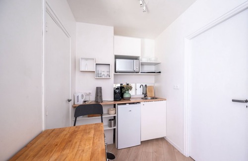 Hem Apartment | Studio Jaune - Inviting Studio Getaway Near Lille