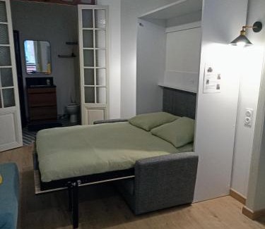 Mers-les-Bains Apartment | Inviting Studio La Cabine with Child-Friendly Amenities