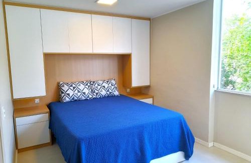 Verolme Apartment | Relax at Studio Lagoa 301 - Steps from the Beach