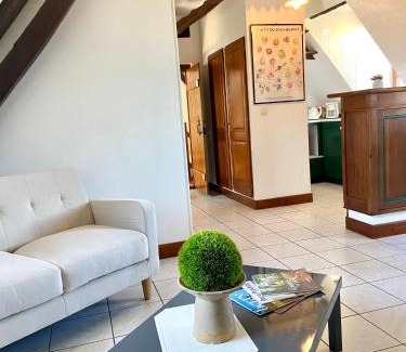 Pouligny-Notre-Dame Apartment | Oceanfront Studio Le Gachet - Guest Rated 8.9/10