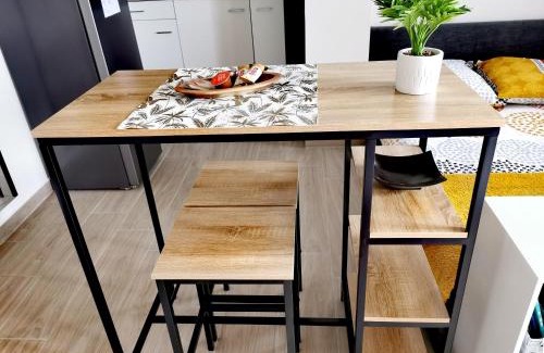 Saint-Benoit Apartment | Cozy STUDIO Le vent qui chuchote - Rated 8.7/10 by Guests