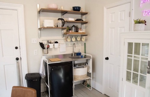 Michigan City Apartment | Stylish Studio Retreat in the Arts District - Pet Friendly!