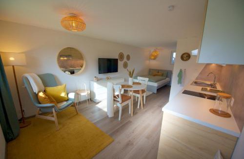 Leysin Apartment | Oceanfront Studio Loft with Sauna and Family-Friendly Vibe