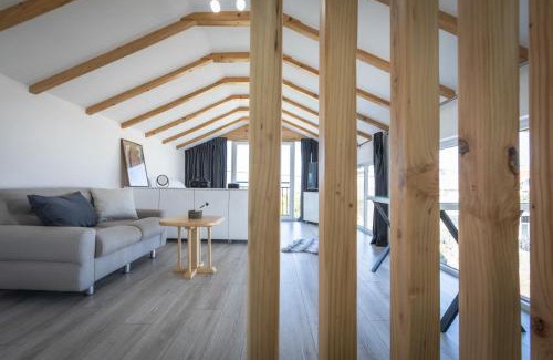 Mrzenci Apartment | Highly Rated Studio Luca Christo: Family-Friendly Retreat