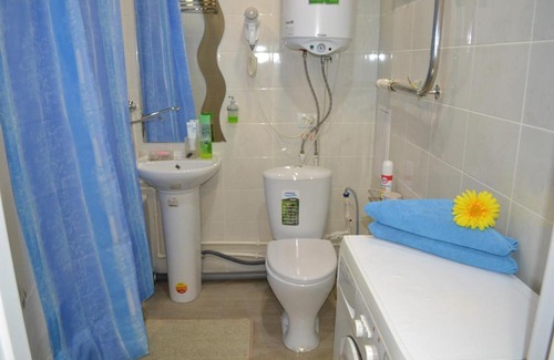 Naberezhnye Chelny Apartment | Elegant Studio Lux Apartment Tsvetochniy 12 - Rated 9/10