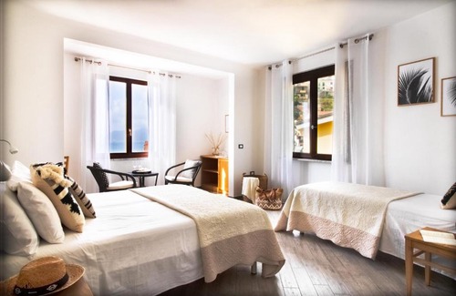 Riomaggiore House | Guest Rated 10/10: Studio "Mare" - Family-Friendly Retreat