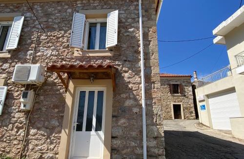 Monemvasia Apartment | Discover Studio Maria Barbajonn's Stone House Retreat