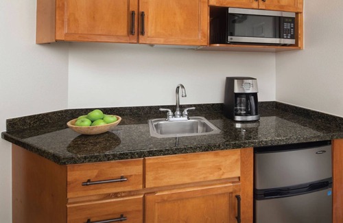 Palm Desert Resort | Relax in Studio at Marriott's Shadow Ridge I with Full Amenities