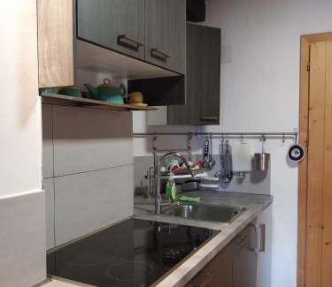 Cusiano Apartment | Peaceful Mansarda Meditazione e Yoga with Family-Friendly Amenities