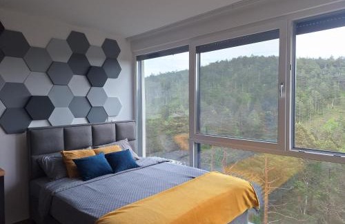 Divcibare Apartment | Dream Studio Getaway: Rated 9.8, Pet and Child Friendly