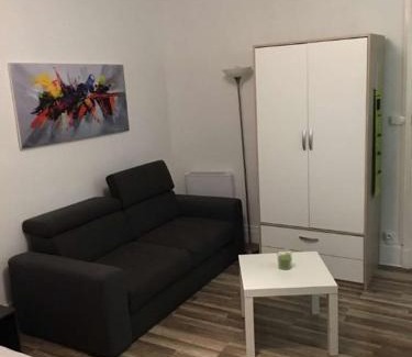 Vittel Apartment | Elegant 4-Star Studio with Child-Friendly Amenities