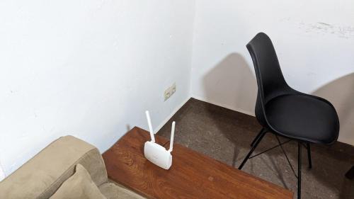 Yaounde Apartment | Cozy Studio Yaoundé Carrefour Bastos - Pet & Child Friendly