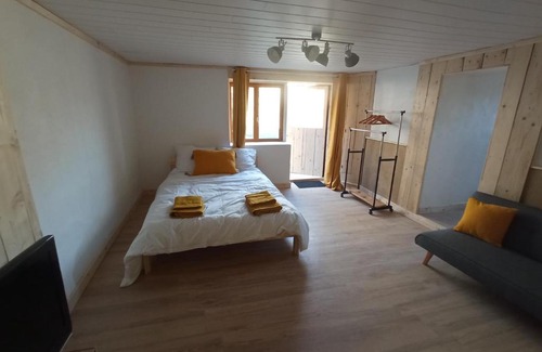 Cransac Apartment | Cozy Studio Near Thermal Spas - Rated 9/10 by Guests