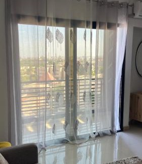 Grand Dakar Apartment | Cozy Studio Meublé: Ideal for Families and Well-Rated