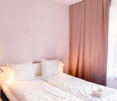 Punavuori Apartment | "Studio Miami", Helsinki city center