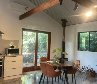Booroobin House | Eco-Luxe Studio@Mimburi with Breathtaking Views